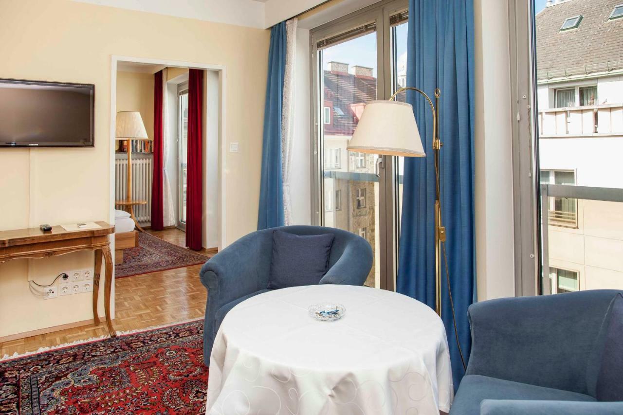 Pension Sacher - Apartments Am Stephansplatz 비엔나 외부 사진